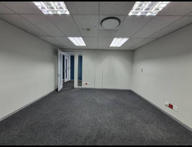 40M² OFFICE TO LET IN SANDTON CENTRAL